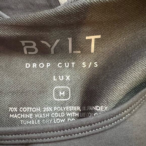 BYLT Shirt Mens Medium Drop Cut Short Sleeve Gray Stripe Performance - Picture 6 of 6